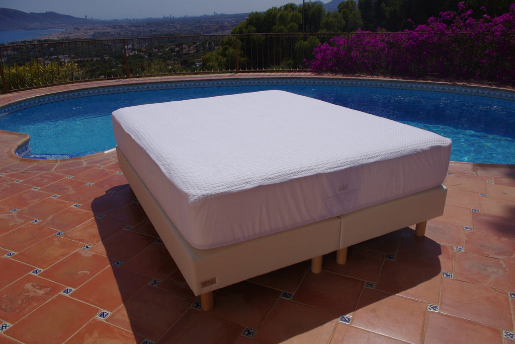 Protège matelas régénérant avec tissu capsule - CAPS